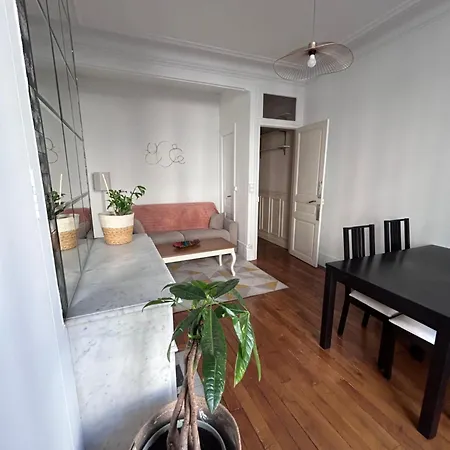 4 Personnes Porte Saint Martin Homestay Paris